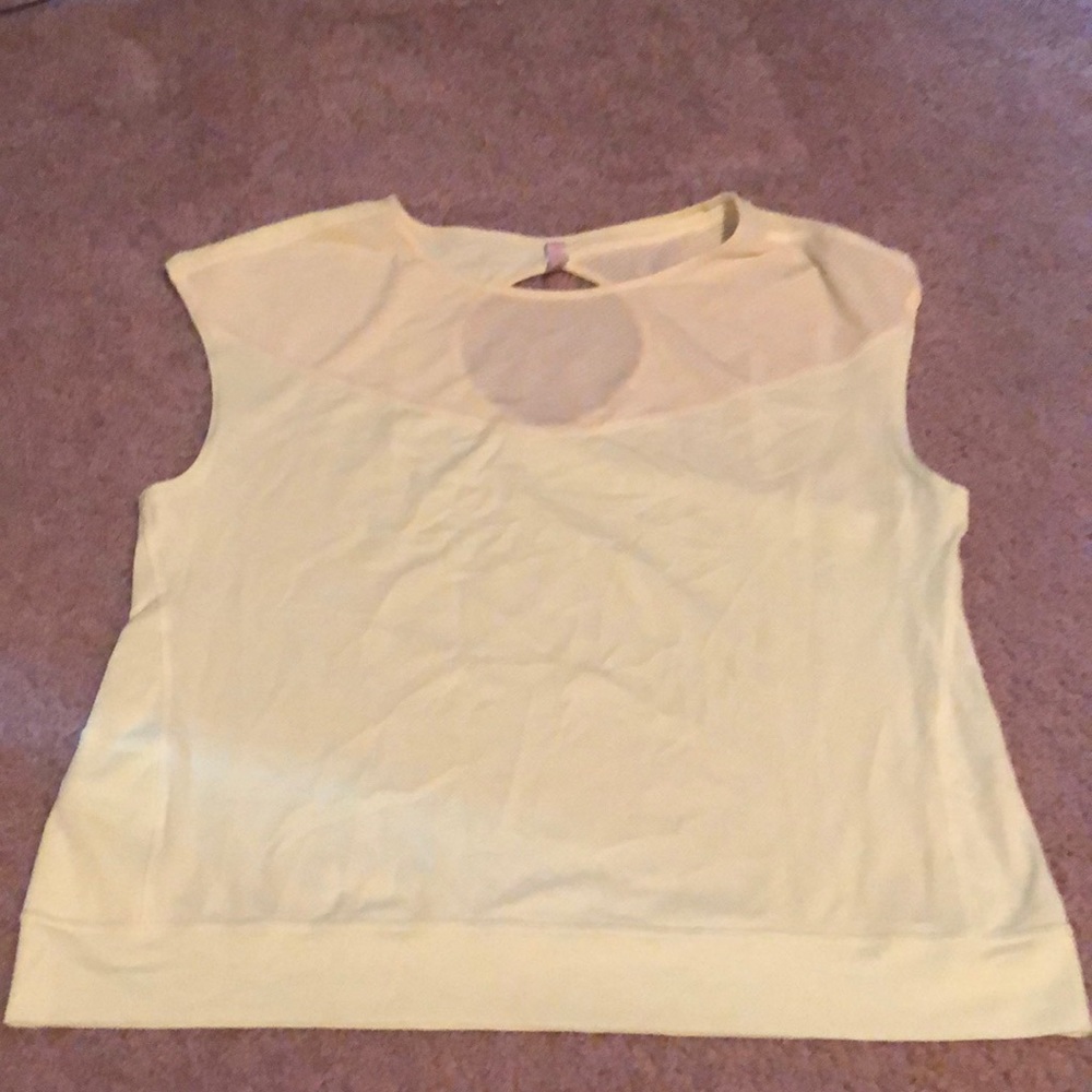 Lucy Yellow Top